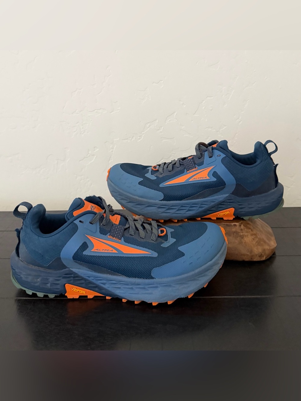 Altra Timp 5 Shoes Men's Size 8.5 Blue Vibram Trail Running Sneakers AL0A85PE480